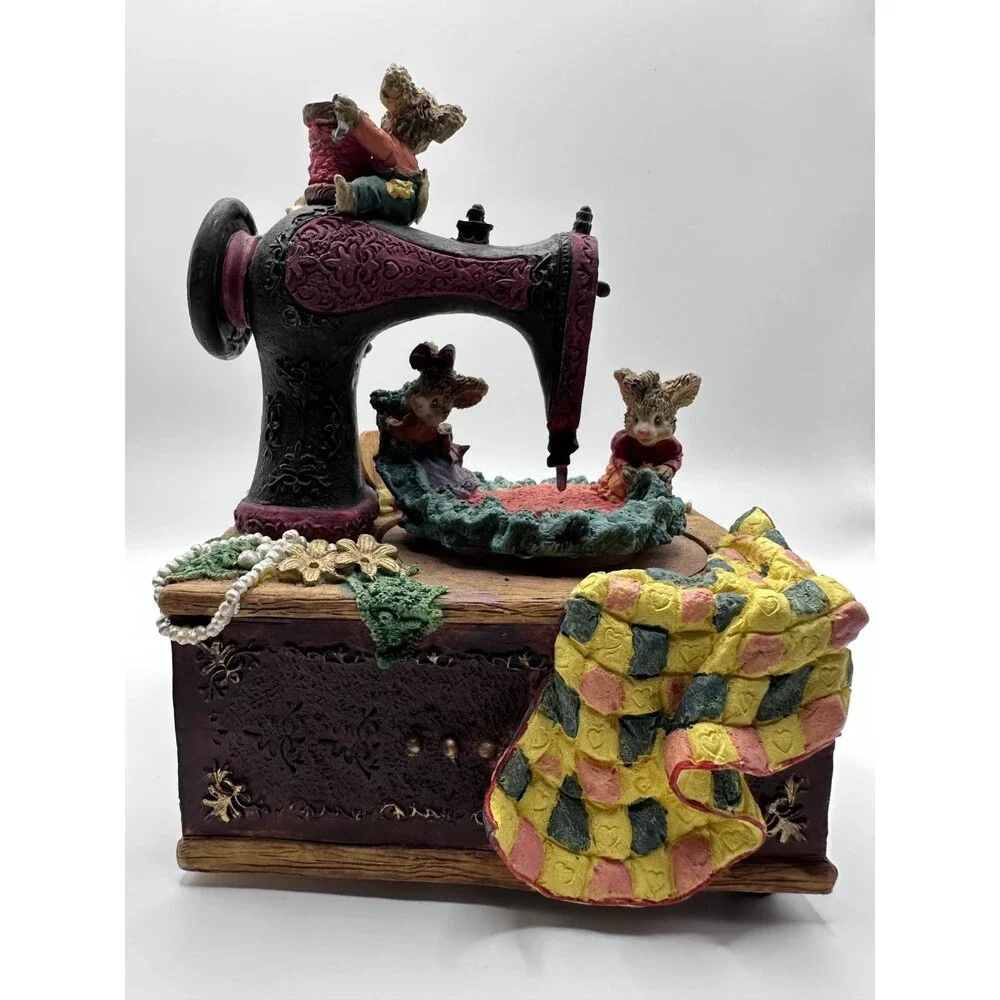 Enesco Musical Collection Sewing Machine Mice Music Box Vintage Works